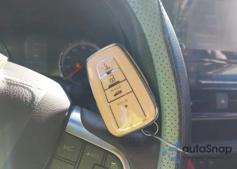 2020 Toyota Highlander L from USA, damaged, VIN 5TDCZRAH7LS512092